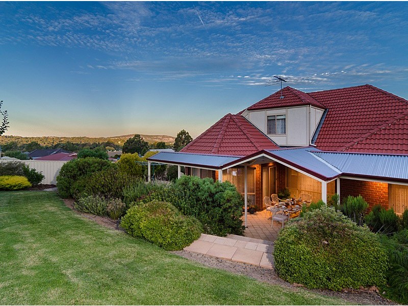 16 Silverwood Drive, Mount Barker SA 5251
