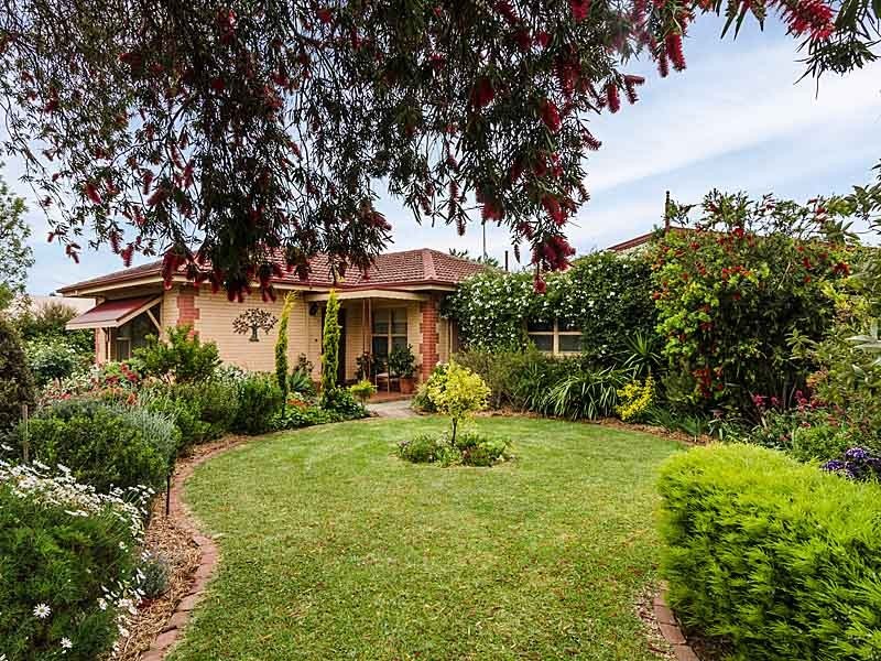 12 Murray Street, Strathalbyn SA 5255