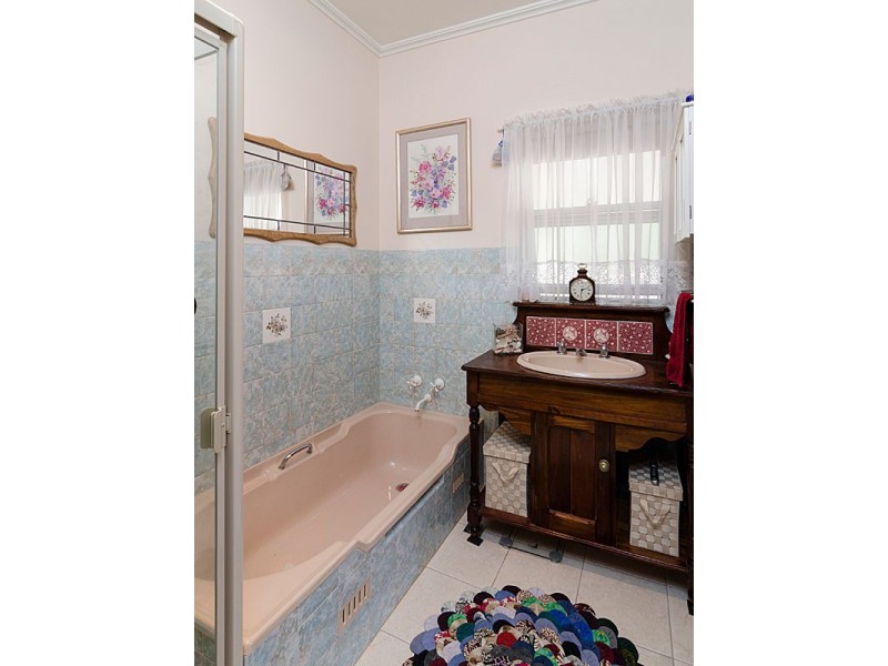 12 Murray Street, Strathalbyn SA 5255