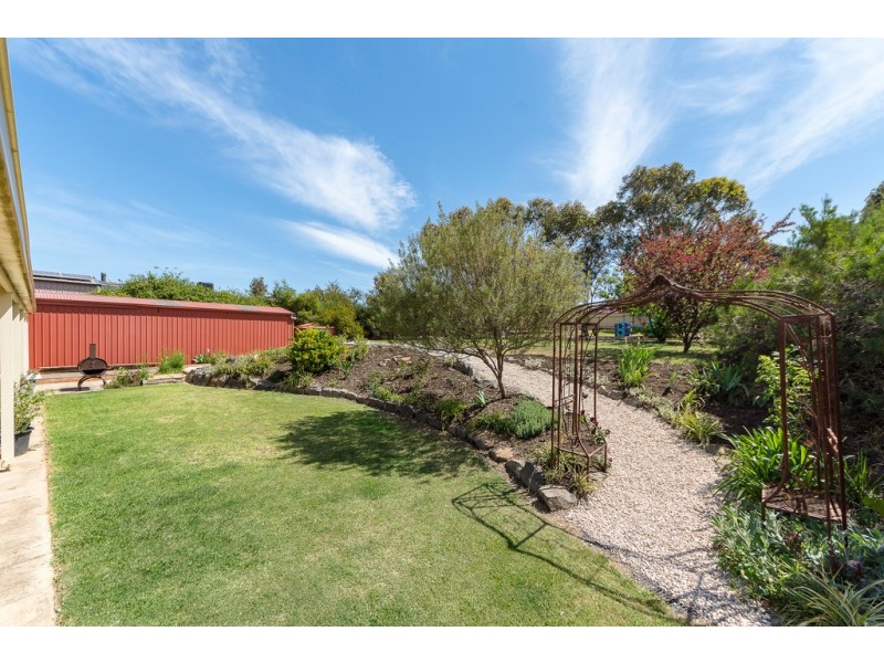 70 Sandergrove Road, Strathalbyn SA 5255