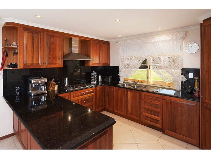 2513 Strathalbyn Road, Macclesfield SA 5153