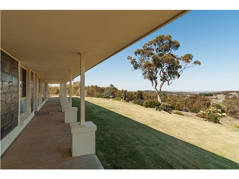 2513 Strathalbyn Road, Macclesfield SA 5153