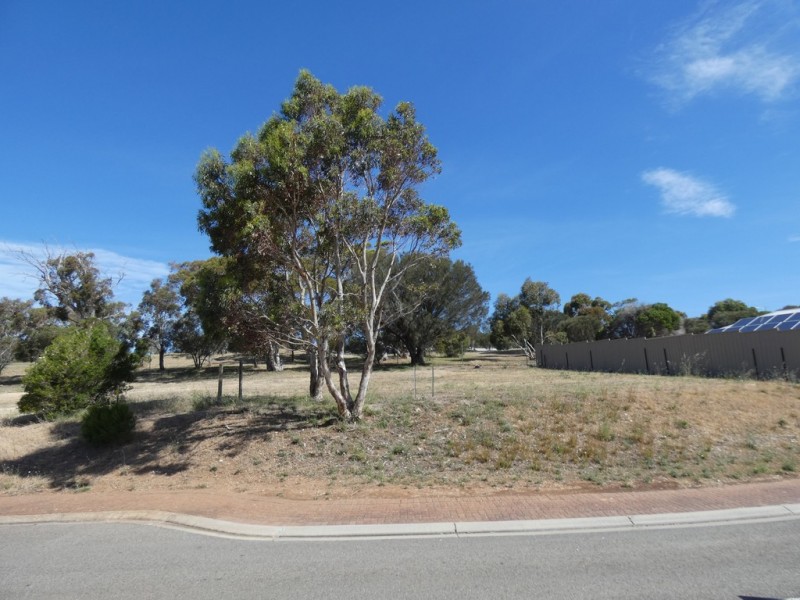 4 Seaview Avenue, Wirrina Cove SA 5204