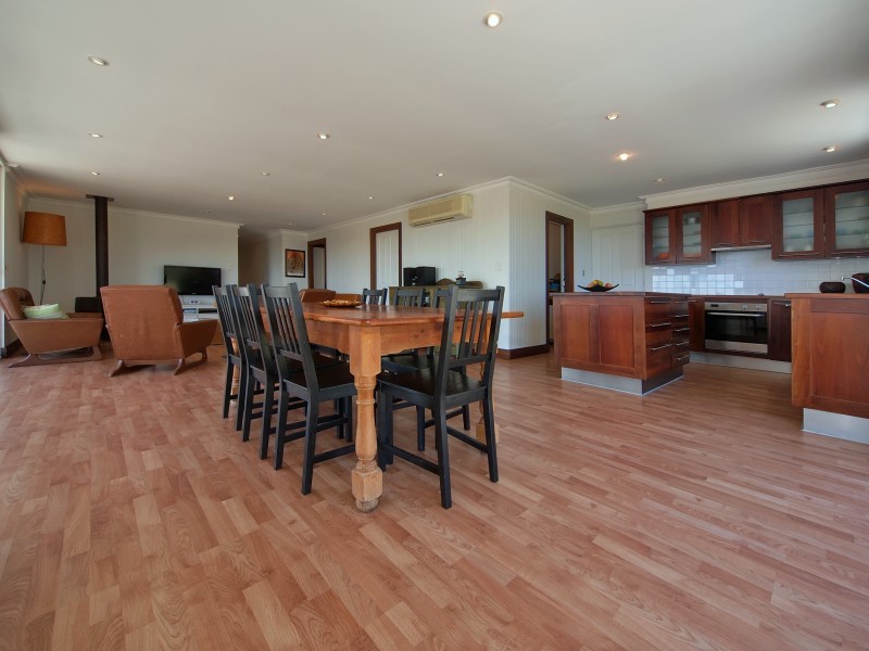 275 Deviation Road, Carey Gully SA 5144