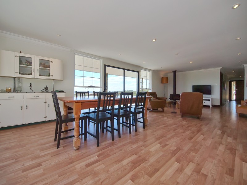 275 Deviation Road, Carey Gully SA 5144