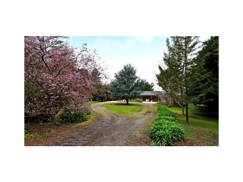 20 Jarrett Road, Mount George SA 5155