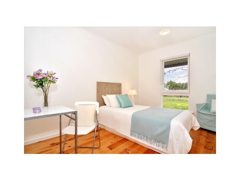 20 Jarrett Road, Mount George SA 5155