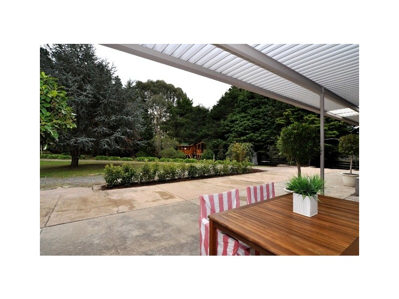 20 Jarrett Road, Mount George SA 5155