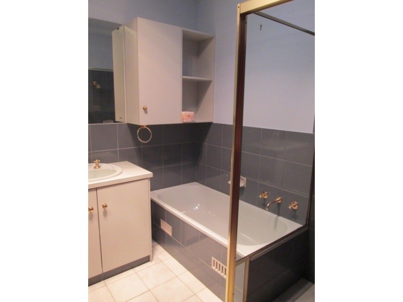 4/4 Main Street, Crafers SA 5152