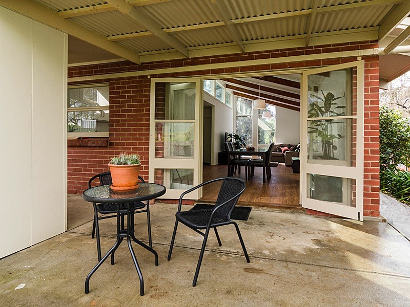 8 Pain Road, Hahndorf SA 5245