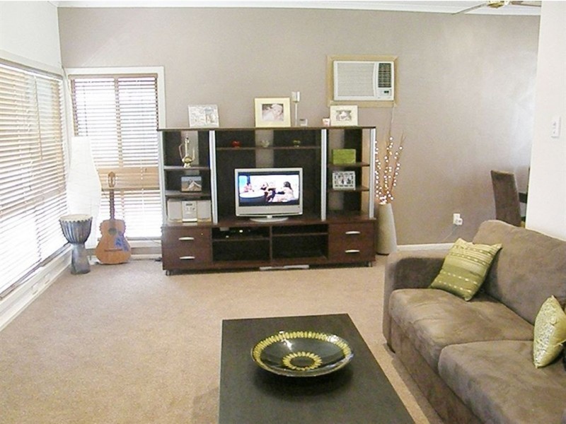 13 Warnes Street, Cowell SA 5602