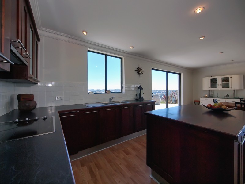 275 Deviation Road, Carey Gully SA 5144