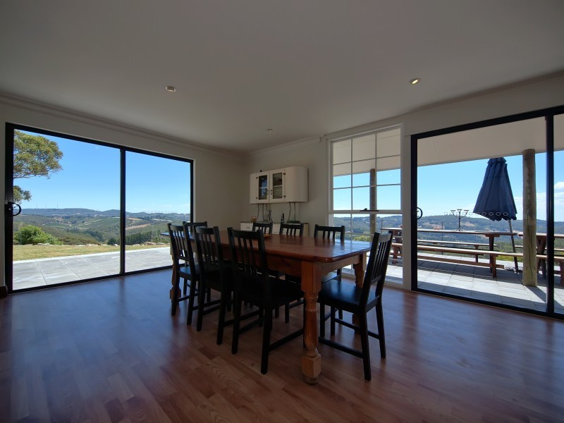 275 Deviation Road, Carey Gully SA 5144
