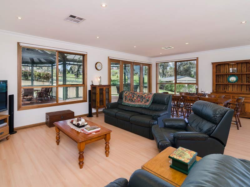 7 Melody Court, Mount Barker SA 5251