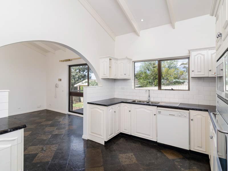 1 Bell Court, Mount Barker SA 5251