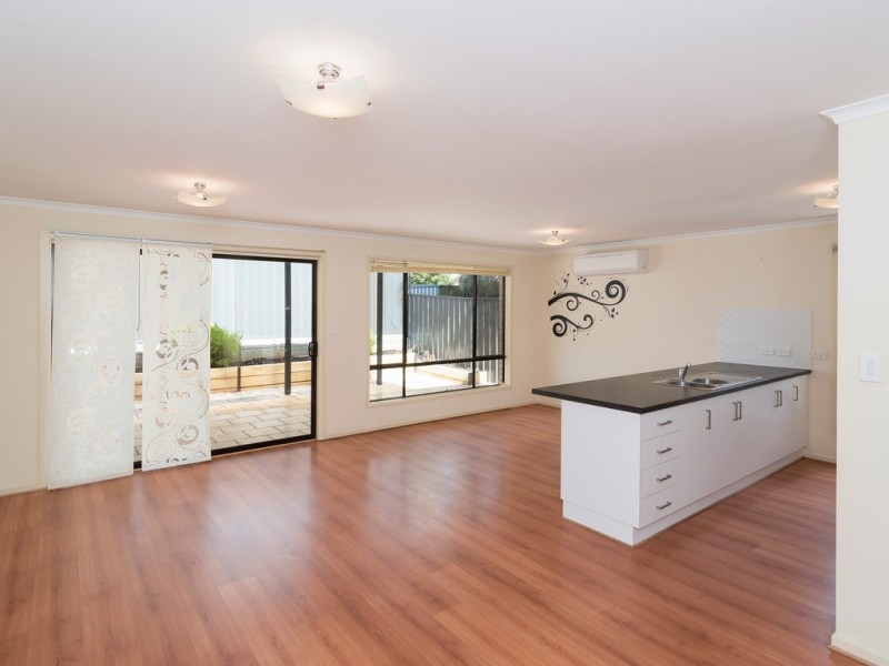 2 Queen Street, Mount Barker SA 5251
