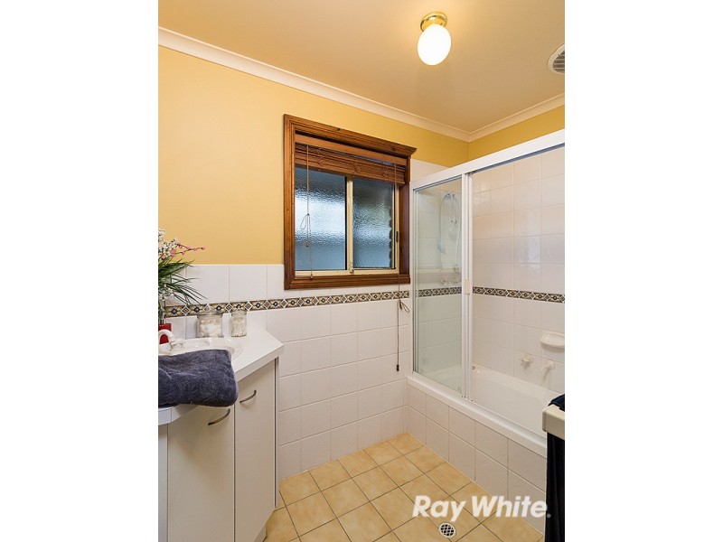 1 Heinrich Court, Mount Barker SA 5251