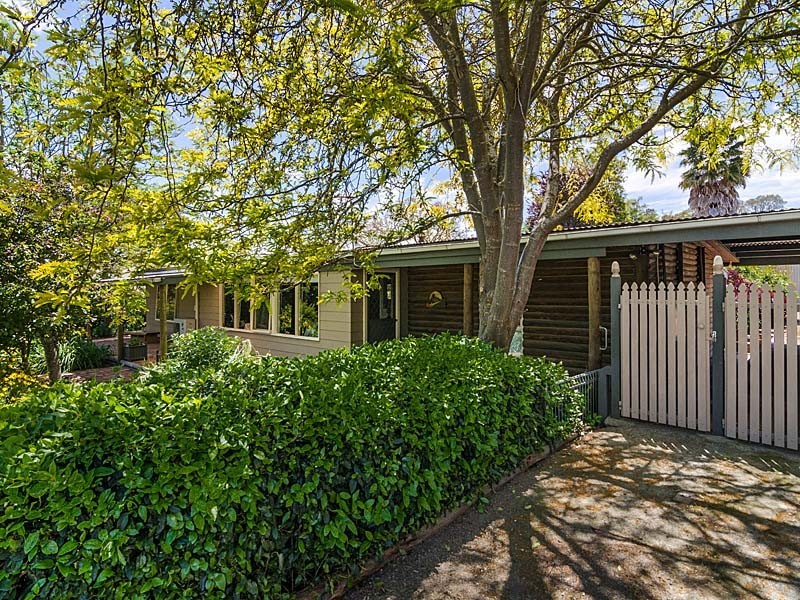 14 John Street, Oakbank SA 5243