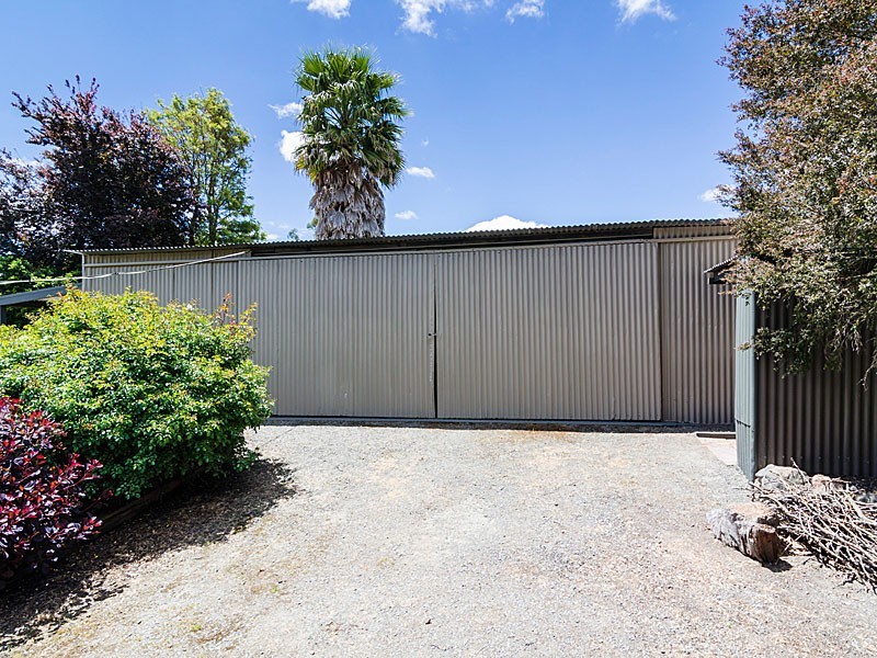 14 John Street, Oakbank SA 5243