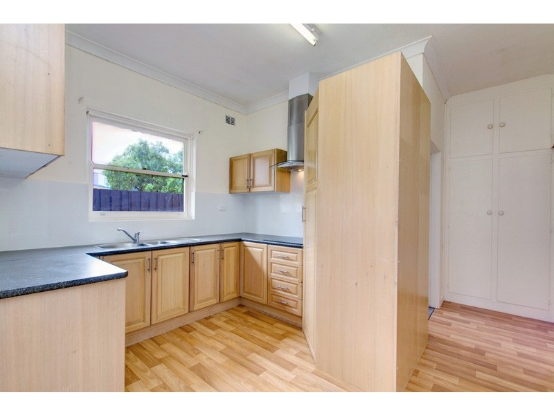 1 Thomas Street, Cavan SA 5094