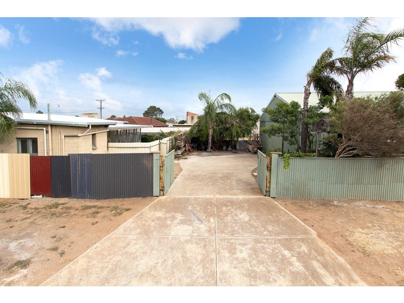 1 Thomas Street, Cavan SA 5094