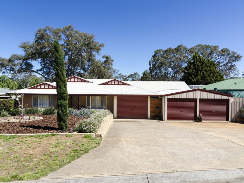 9 Ware Close, Mount Barker SA 5251
