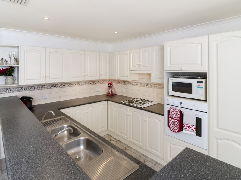 9 Ware Close, Mount Barker SA 5251