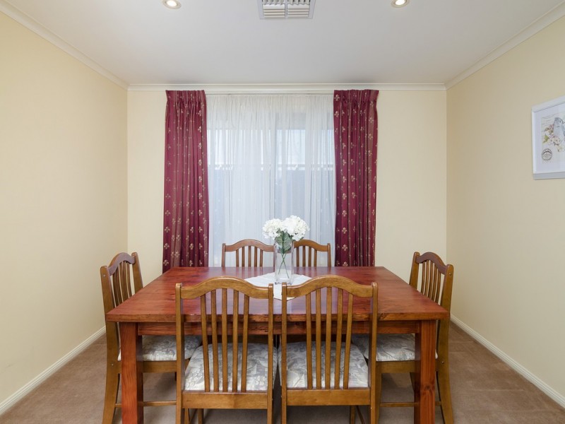 9 Ware Close, Mount Barker SA 5251