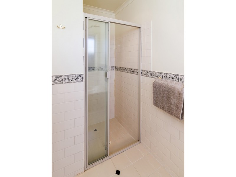 9 Ware Close, Mount Barker SA 5251