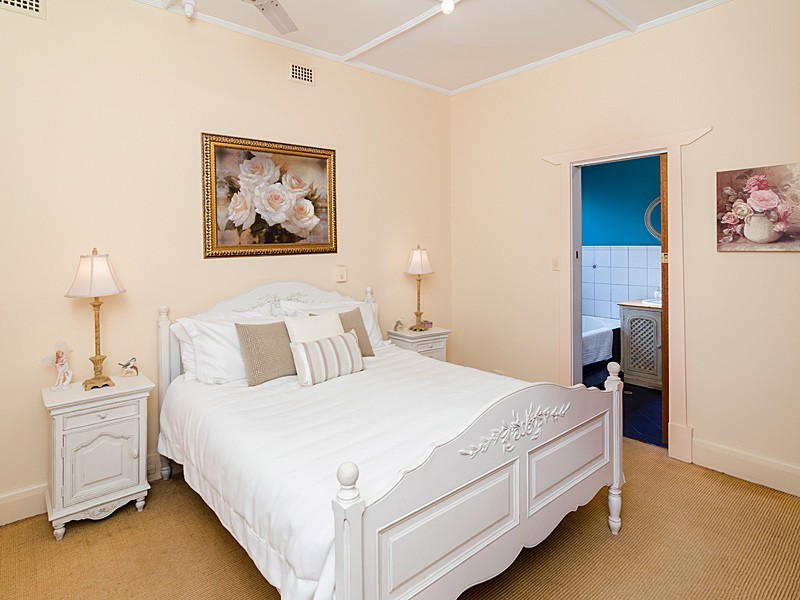 5 Labrina Avenue, Prospect SA 5082