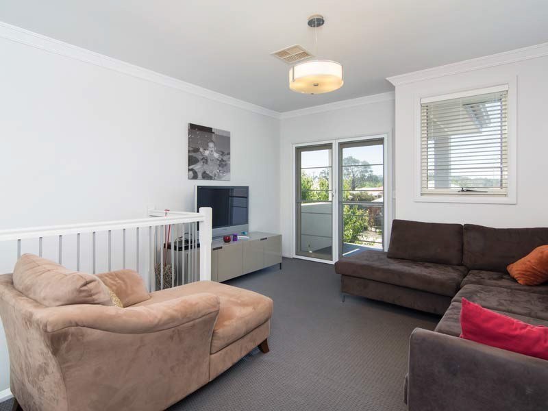 70 Barton Circuit, Mount Barker SA 5251