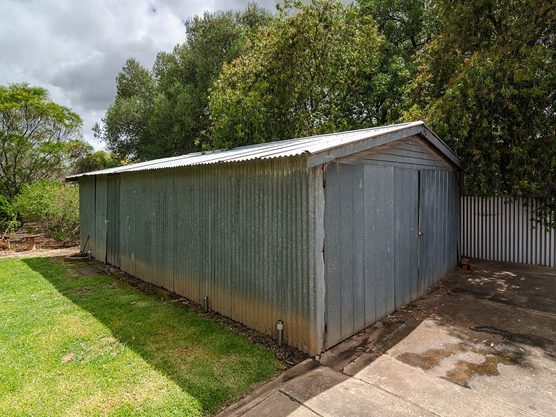 2 Truro Avenue, Kingswood SA 5062