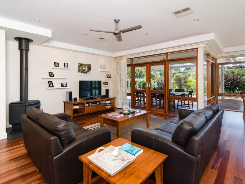 4 Crystal Court, Mount Barker SA 5251