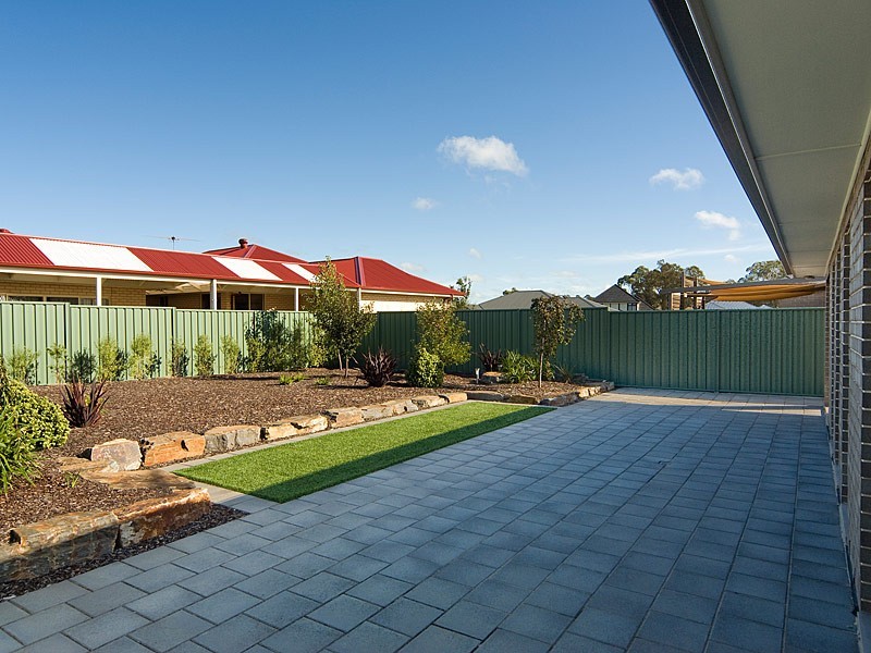 18 Barton Circuit, Mount Barker SA 5251