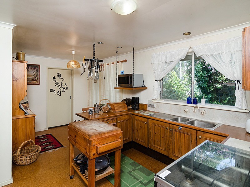 24-26 Cave Avenue, Bridgewater SA 5155
