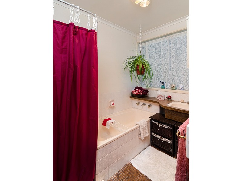 24-26 Cave Avenue, Bridgewater SA 5155