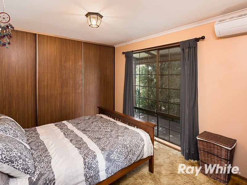 15 Cemetery Road, Callington SA 5254