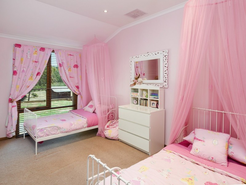 26 Cummins Drive, Summertown SA 5141