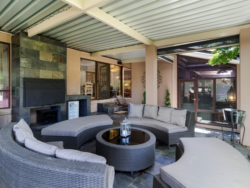 26 Cummins Drive, Summertown SA 5141