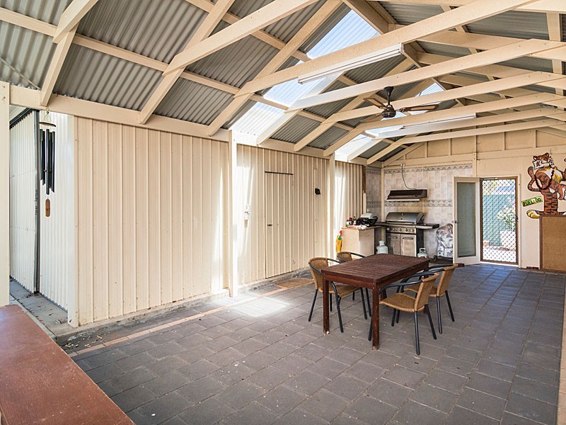 16 Strathoak Crescent, Strathalbyn SA 5255