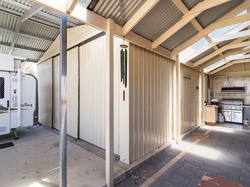 16 Strathoak Crescent, Strathalbyn SA 5255