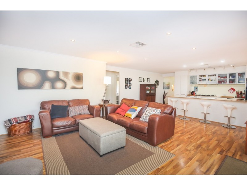 2 Bradford Street, Mount Barker SA 5251