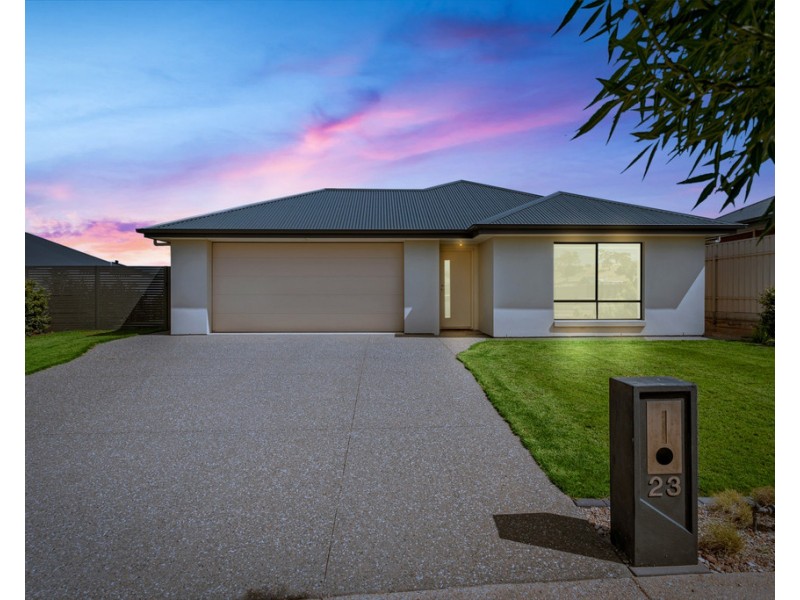 23 Sullivan Road, Strathalbyn SA 5255