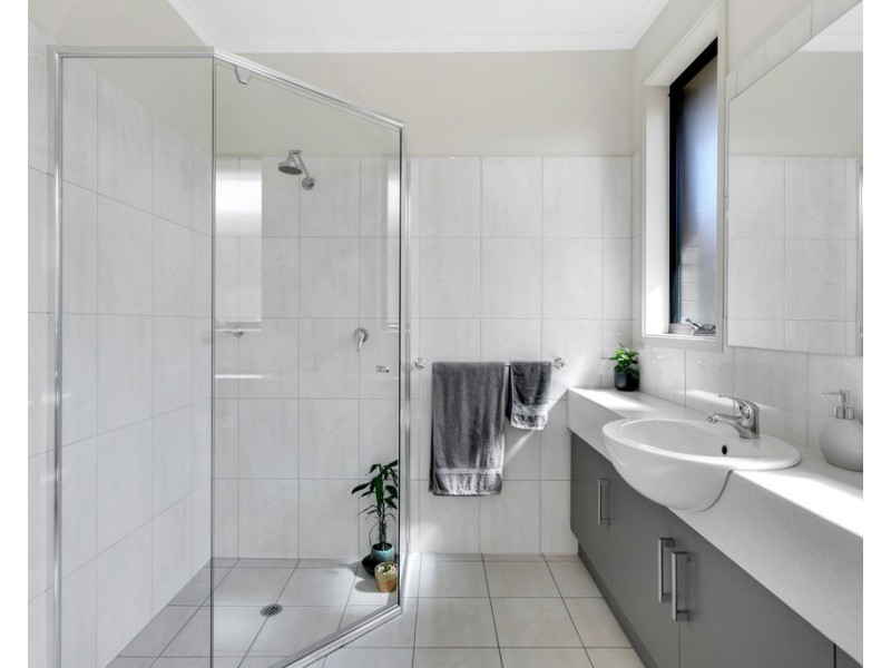 23 Sullivan Road, Strathalbyn SA 5255