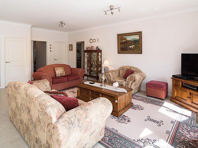 9 Fairweather Drive, Strathalbyn SA 5255