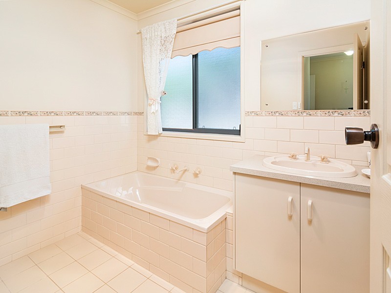 24 Railway Terrace, Mount Barker SA 5251