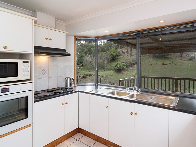 2335 Mount Barker Road, Hahndorf SA 5245