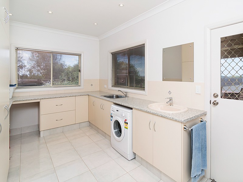 69 Trainers Way, Strathalbyn SA 5255