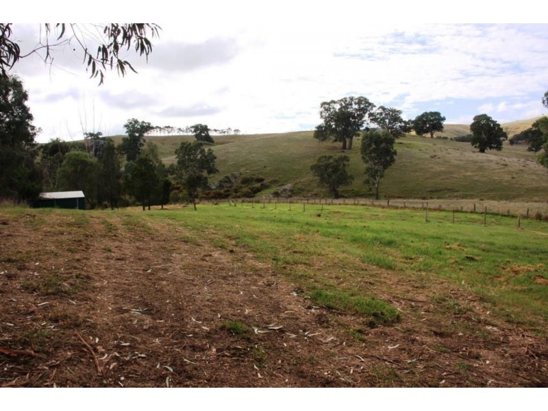 9 Church Road, Harrogate SA 5244