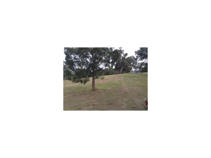 9 Church Road, Harrogate SA 5244